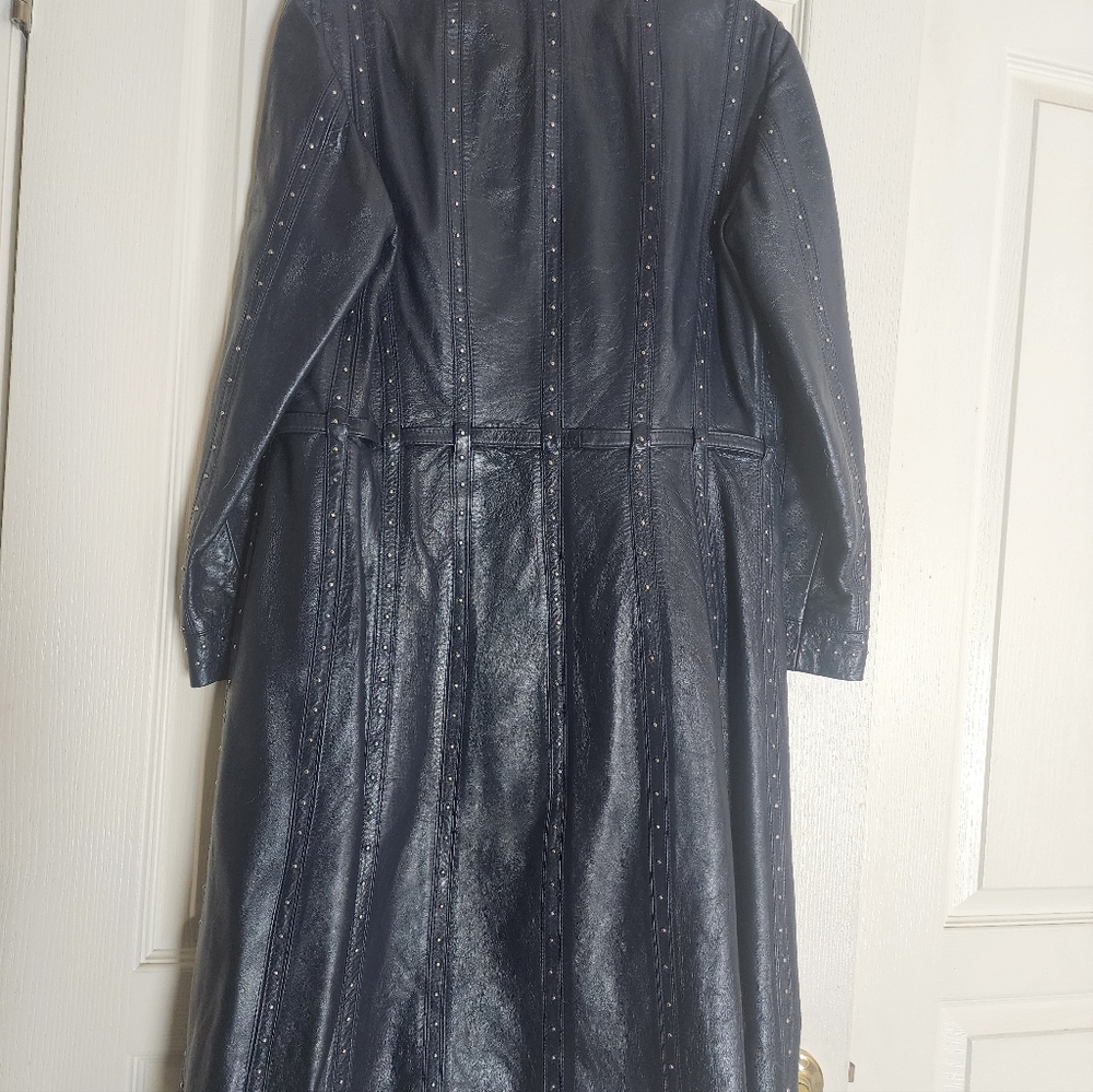 Chic Navy Blue, Gamolin Of Barcelona Vintage Leather Studded Women's Trench Coat - Picture 8 of 16